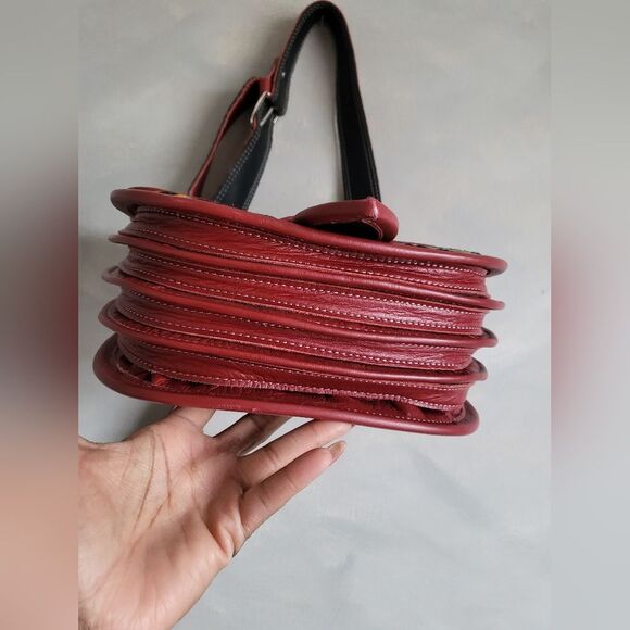 Carriel Crossbody Handbag RedColor/Colorful Cloth Material 10x9 - Picture 8 of 13